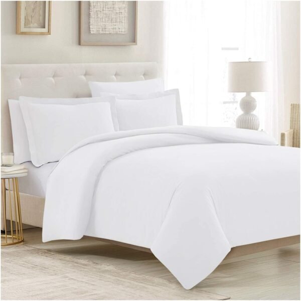 Plane White Bedsheet For (Hotel, Home & Hospitals)