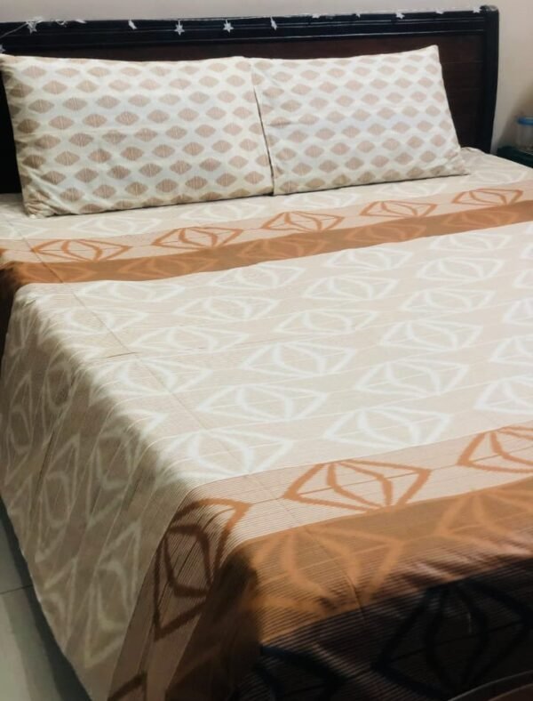 Printed Pure Cotton Bedsheet Set (Peach and White)